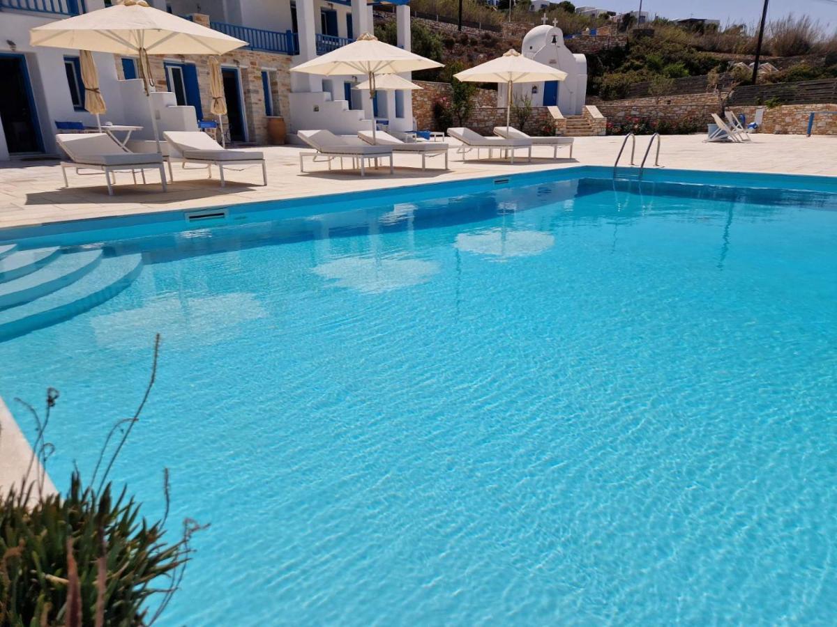 White Blue Houses & Apartments Paros Exteriör bild